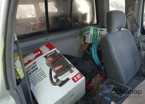 2000 Nissan Frontier Desert Runner Se-V6/Desert Runner Xe-V6 из США, поврежденный, VIN 1N6ED26T3YC374388